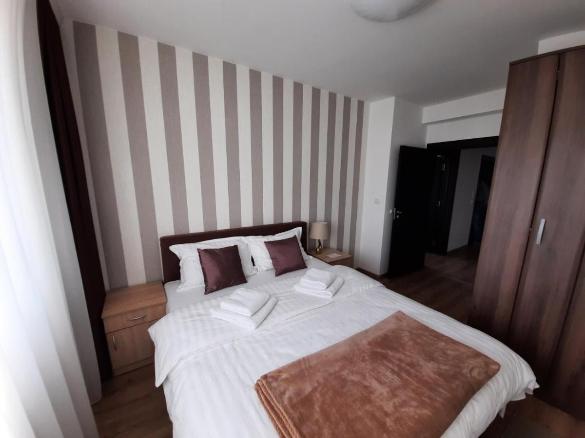 Divizija Lux Apartments Beograd Bagian luar foto