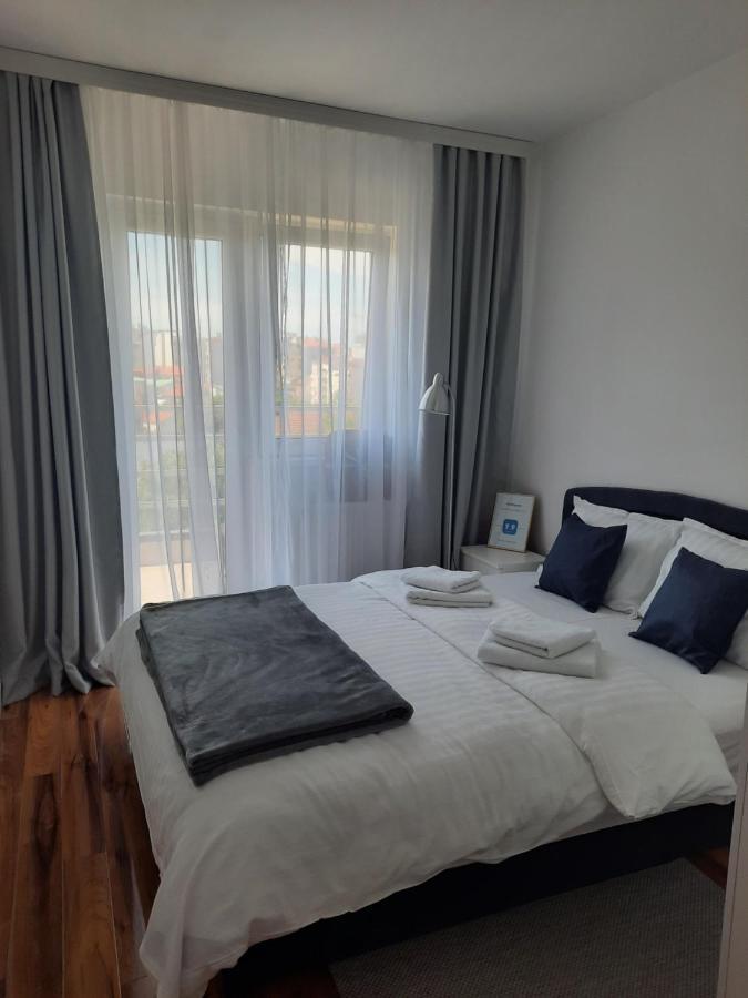Divizija Lux Apartments Beograd Bagian luar foto